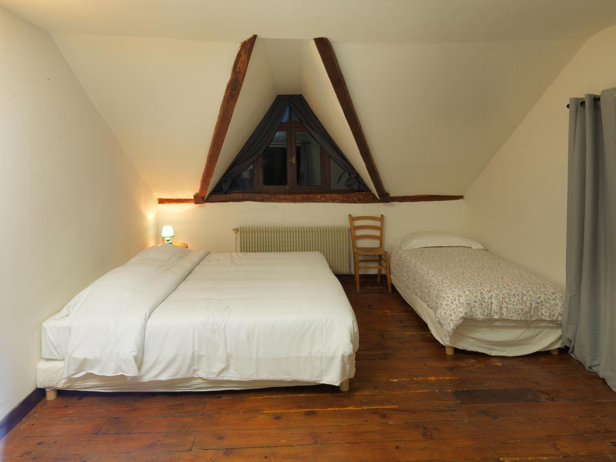 Hotel Logis - Chateau De Beauregard Saint-Girons  Room photo